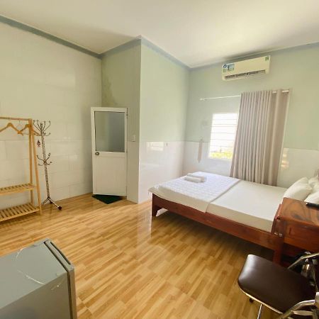 Nha Nghi Y Vy Bed & Breakfast Phu Quoc Exterior photo