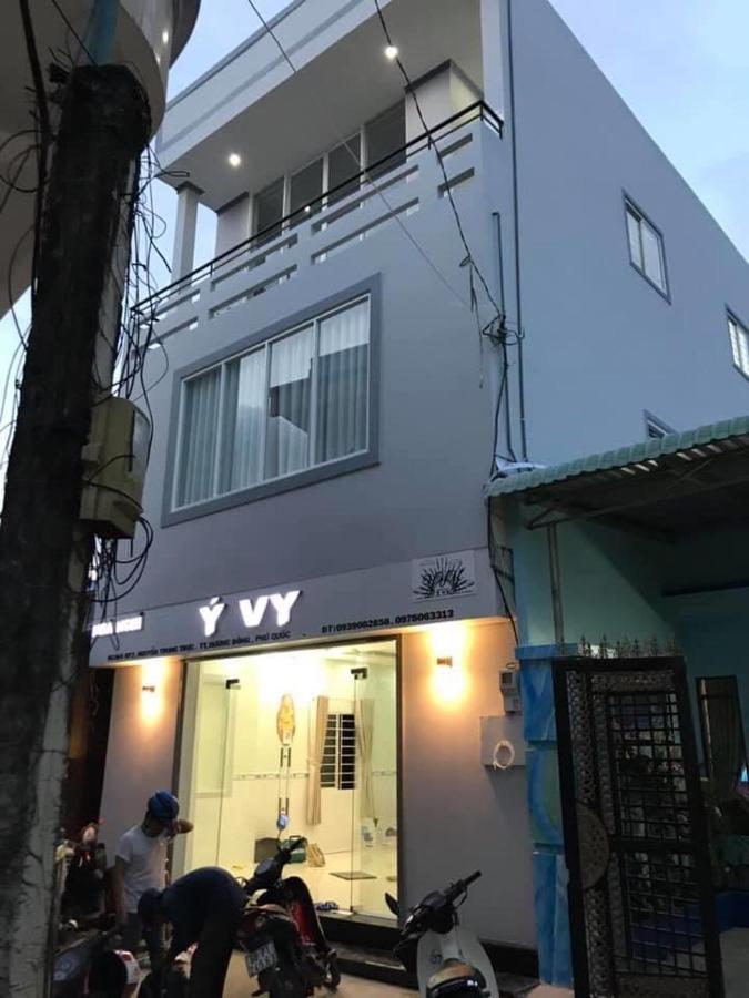 Nha Nghi Y Vy Bed & Breakfast Phu Quoc Exterior photo